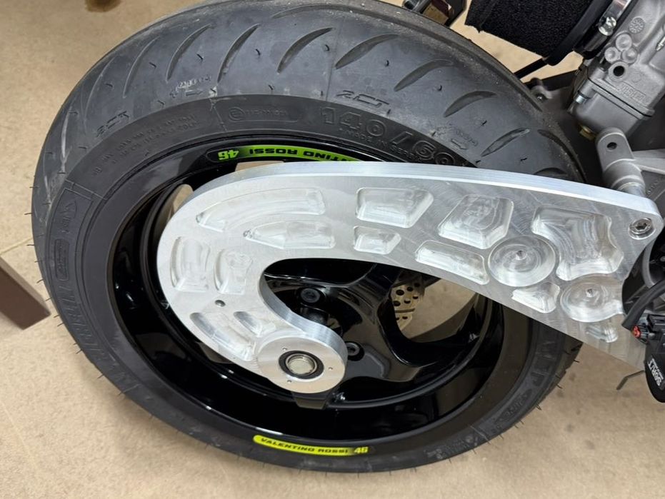 Części Yamaha Aerox Yasuni Stage6 Polini Malossi Zacisk rama sztyca