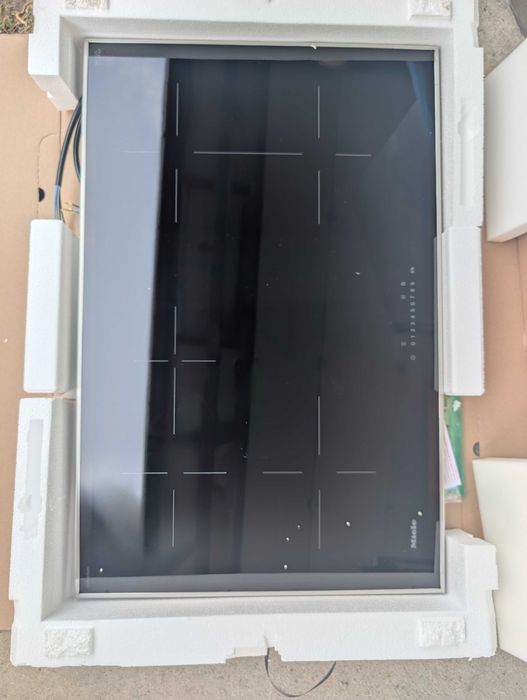 Sprzedam płytę indukcyjną Miele KM 7373 FR – NOWA