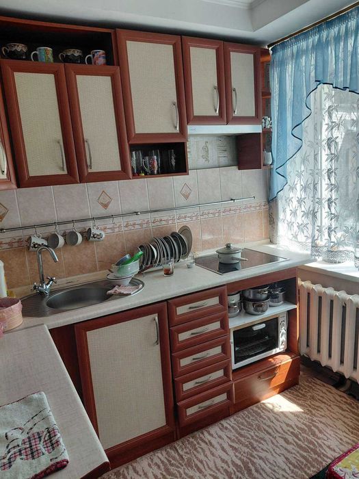 2 кімнатна квартира на вул. Самоквасова, Є-відновлення