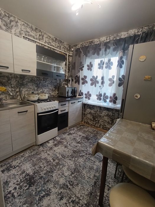 Продам 3 х кімн.квартиру ,смт Аули