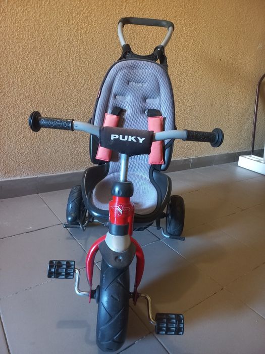 Продам трехколесный велосипед