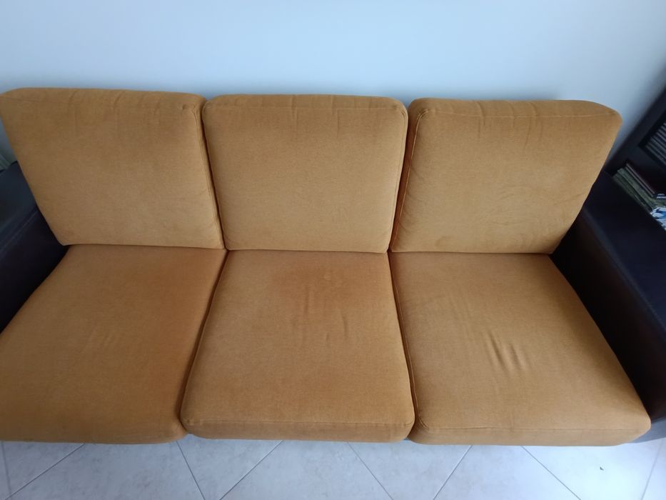 Sofá 3 lugares (almofadas)