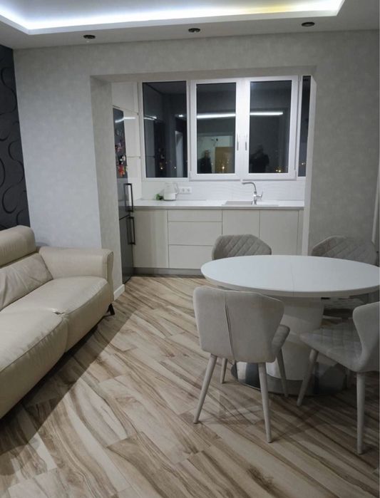 Центр Метро Научная Продам 3К квартиру с ремонтом GT