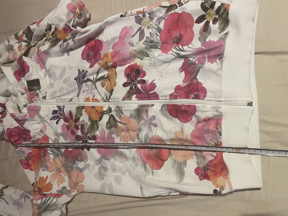 Bluza z kapturem Okee