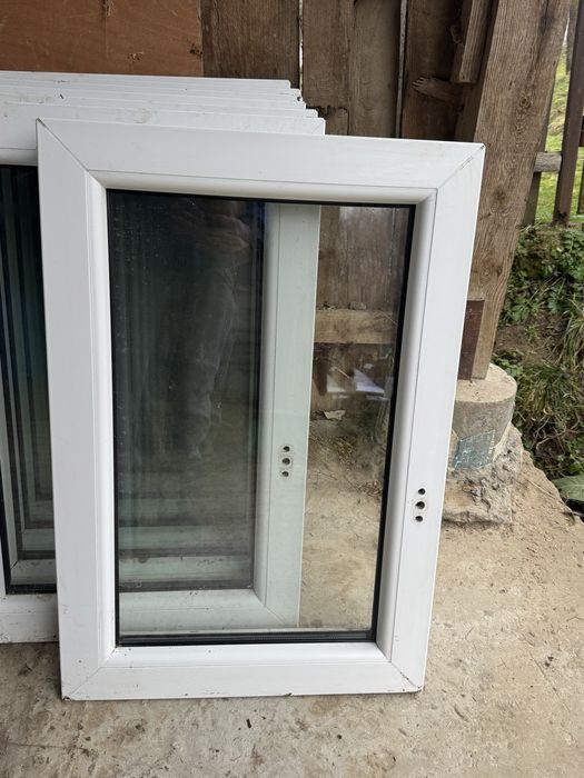 Sprzedam okna z demontażu plastikowe pcv małe i duże okazja