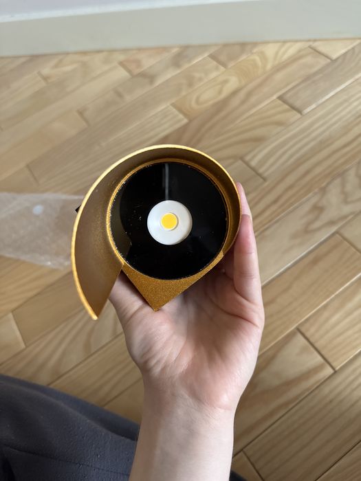 Бра, вуличне/кімнатне