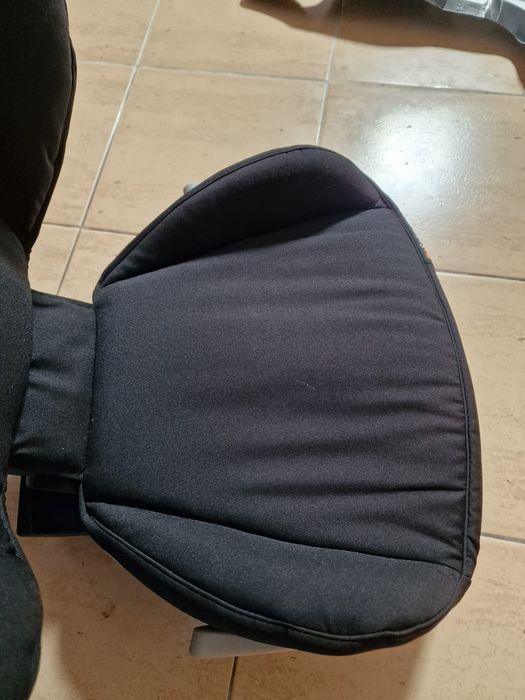 Cadeira de criança BeSafe IzI Up X3 4-12 anos 15-36Kg