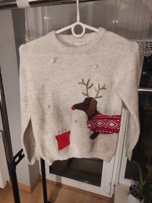 931. Sweter świąteczny Mikołaj piesek Rudolf Primark r. 134