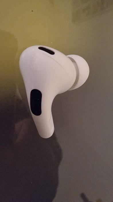 1 -  Apple AirPod Pro 3ª Geração - Lado Direito [R]