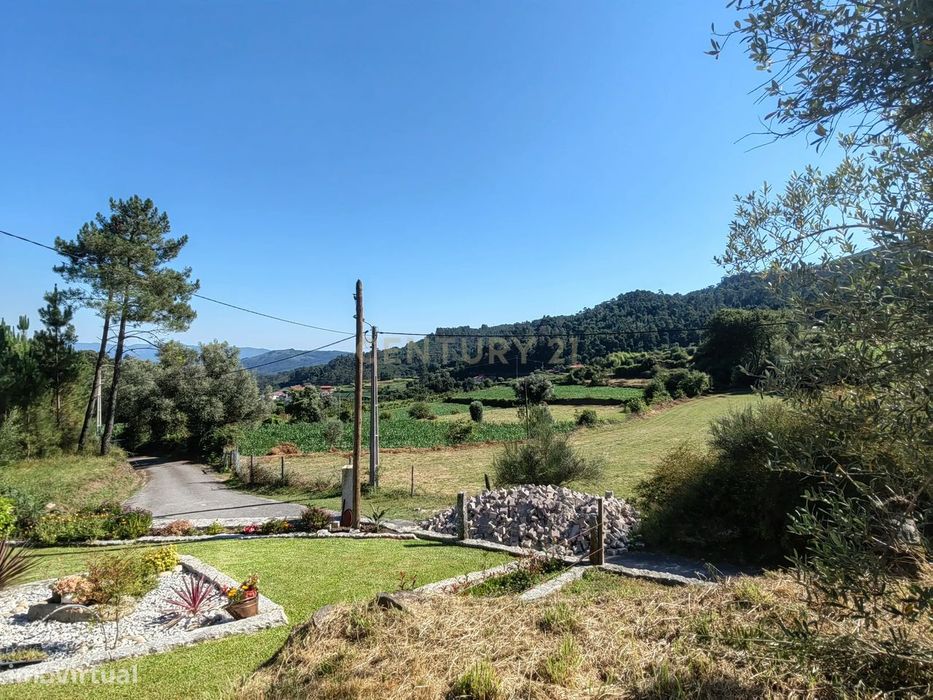 Casa Antiga para Recuperação em Eiras, Arcos de Valdevez
