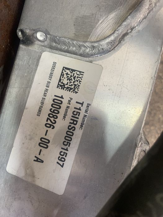 Підрамник задній Model S performance