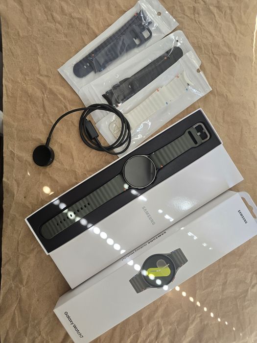 Samsung galaxy watch 7 (44мм)