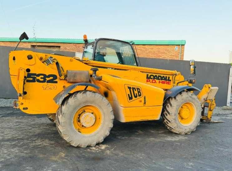 Телескопічний навантажувач JCB 532-120 12 метрів