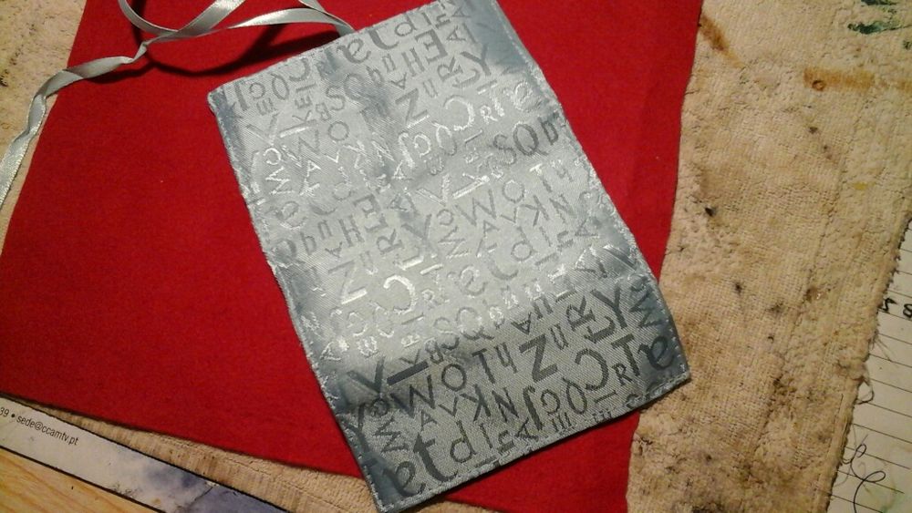 Bolsas senhora e chapéu senhora