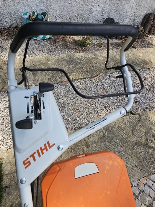 Corta Relvas a Gasolina RM 650 VS Stihl