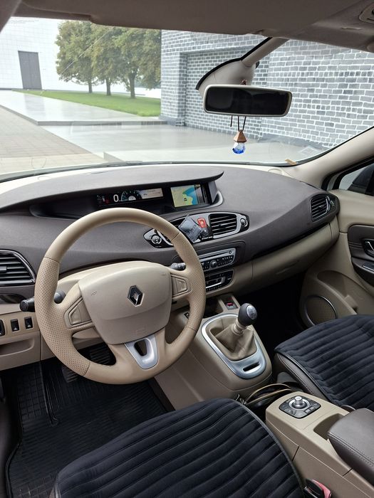 Продам Renault Scenic 3