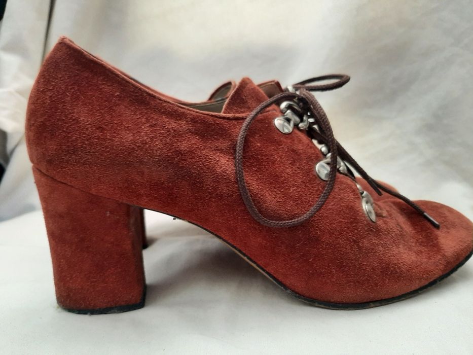Pantofle skórzane zamsz staromodne oryginalne