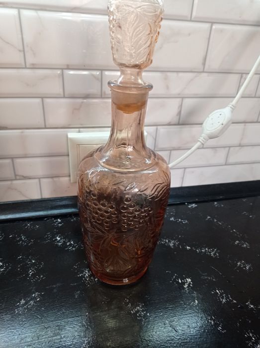 Графіни  різні  з простого скла і кольорового