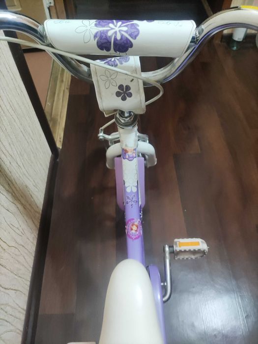 Продаю детский велосипед для девочки