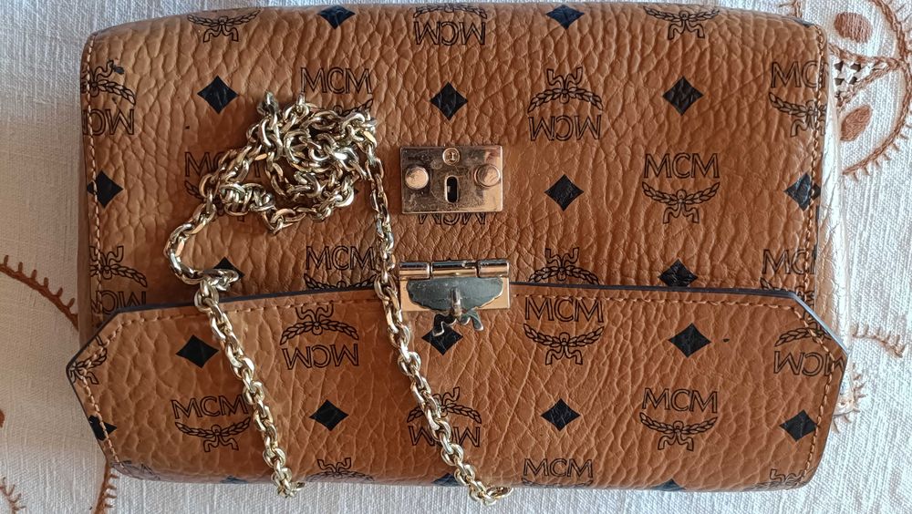 Mala MCM Boston leather crossbody bag