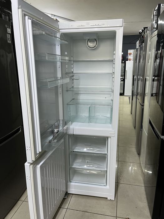 Холодильник Miele KF 12823 SD-3