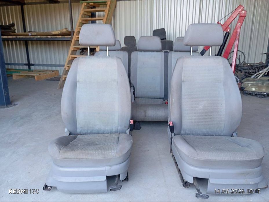 Салон, сидіння кадді 3/Volkswagen Caddy