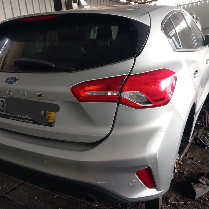 Traseira completa Ford Focus mk4 carro ano 2019