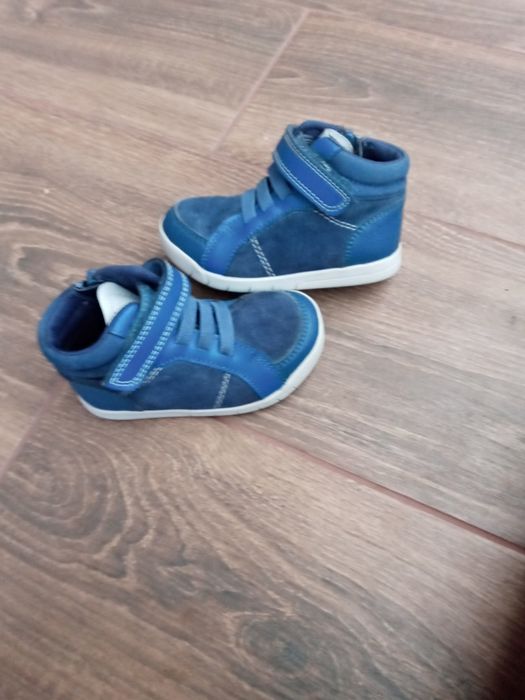 Sneakersy buciki Clarks rozm 22 j ecco