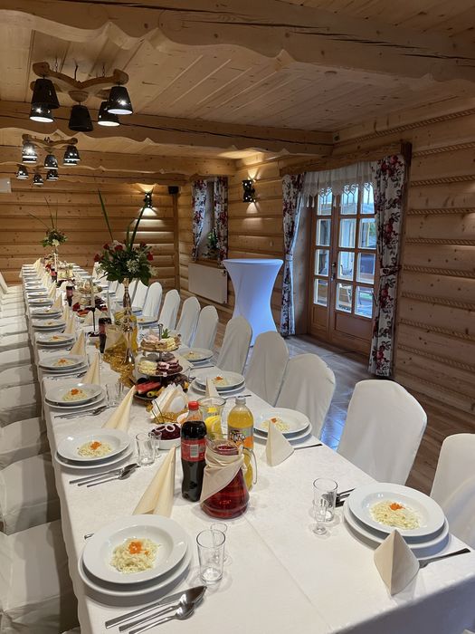 Agroturystyka na Święta    8 pokoi     22 osoby      duza sala wystrój