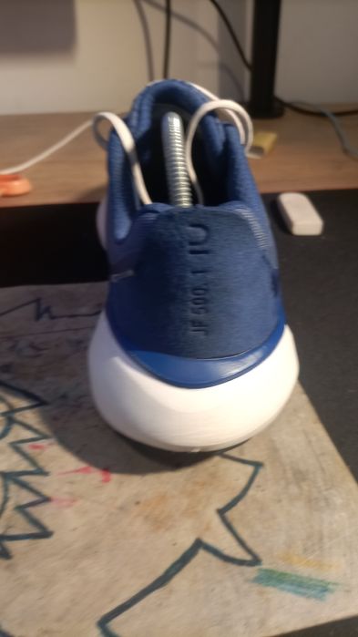 Tênis desportivo Decathlon