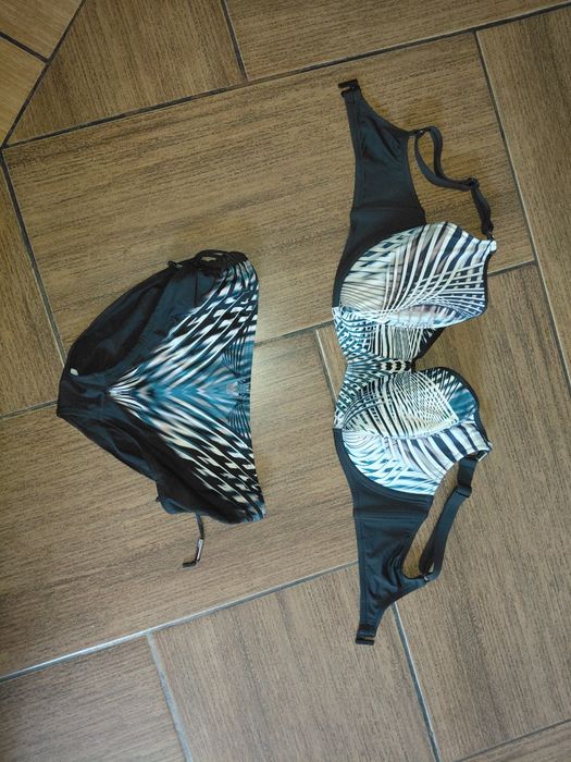 Stroj kąpielowy l-xl majtki biustonosz 80 h