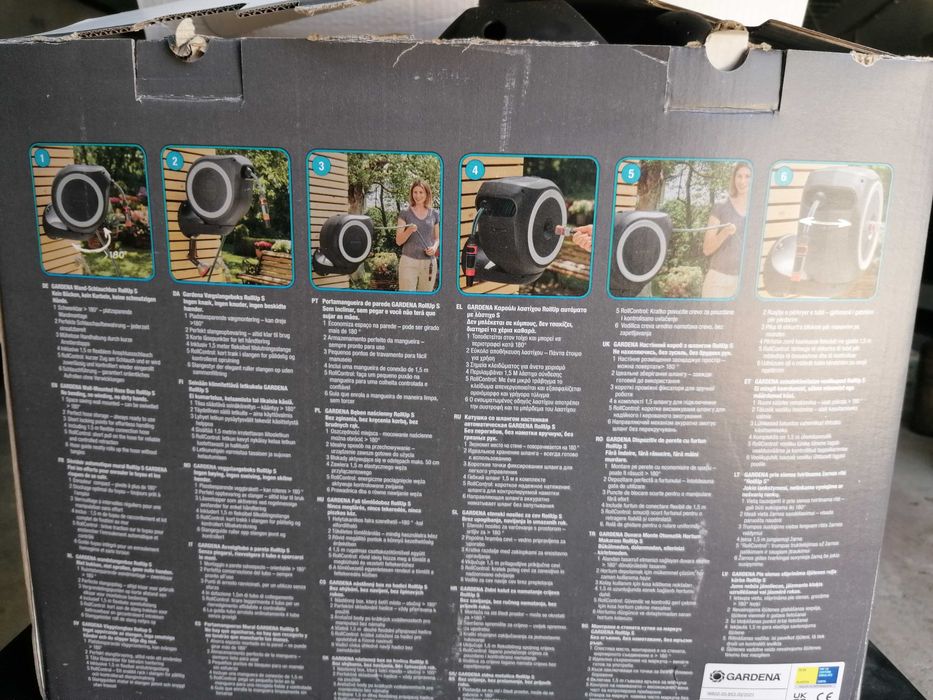 Porta-Mangueira Gardena RollUp Automático de parede 15 m