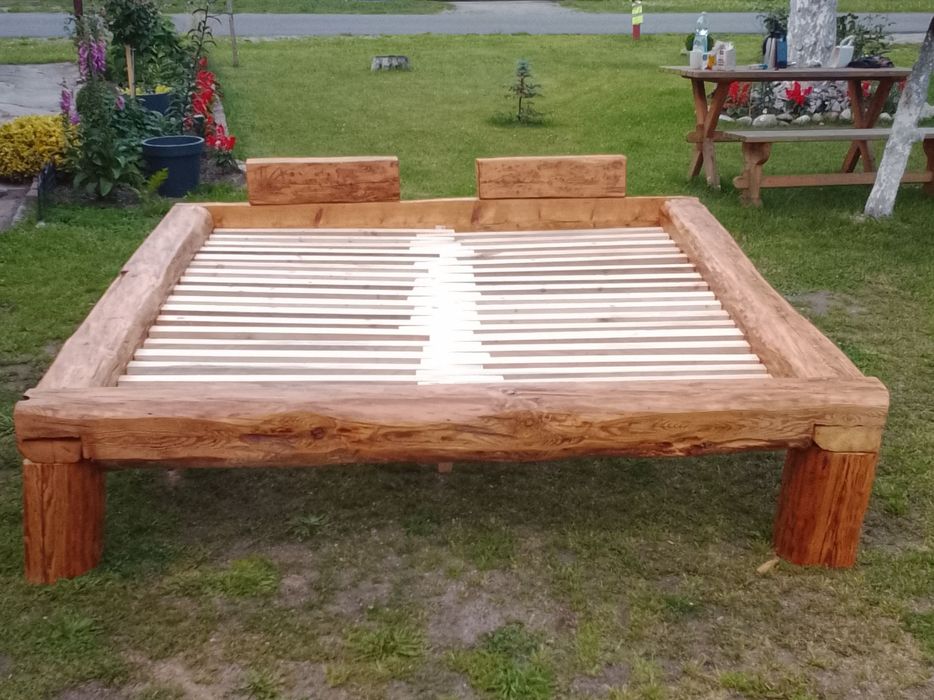 Łózko z 100 letnich beli 200x180 cm