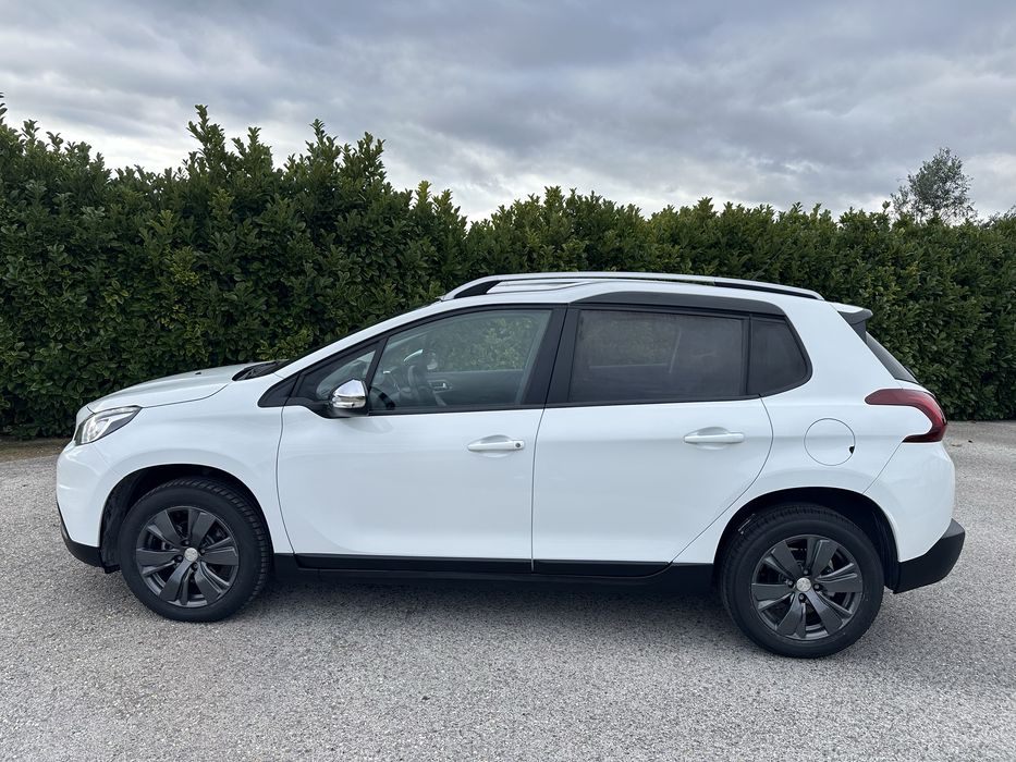 Peugeot 2008 1.2 Puretech Style 30K KM