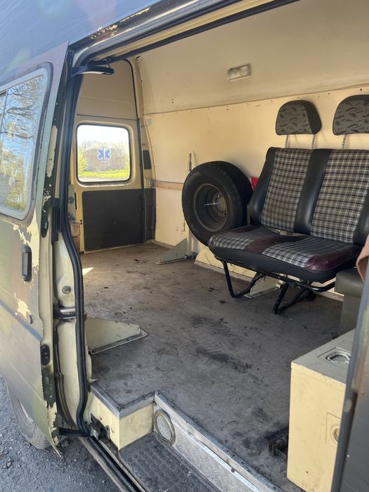 Продам FORD Transit  2.5 Дизель