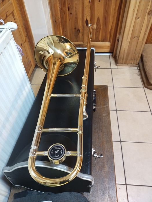 instrument dętyPuzon