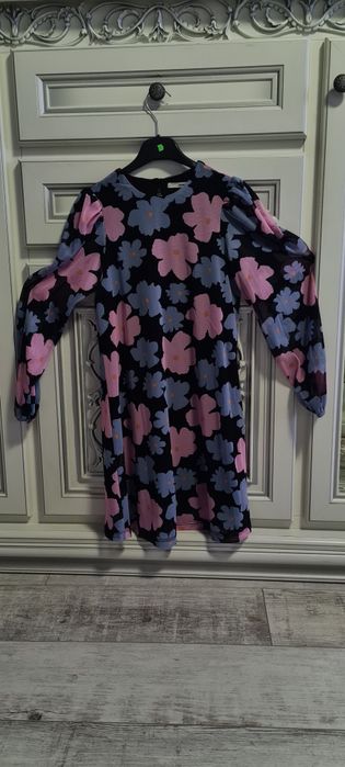 Сукня в ідеальному стані