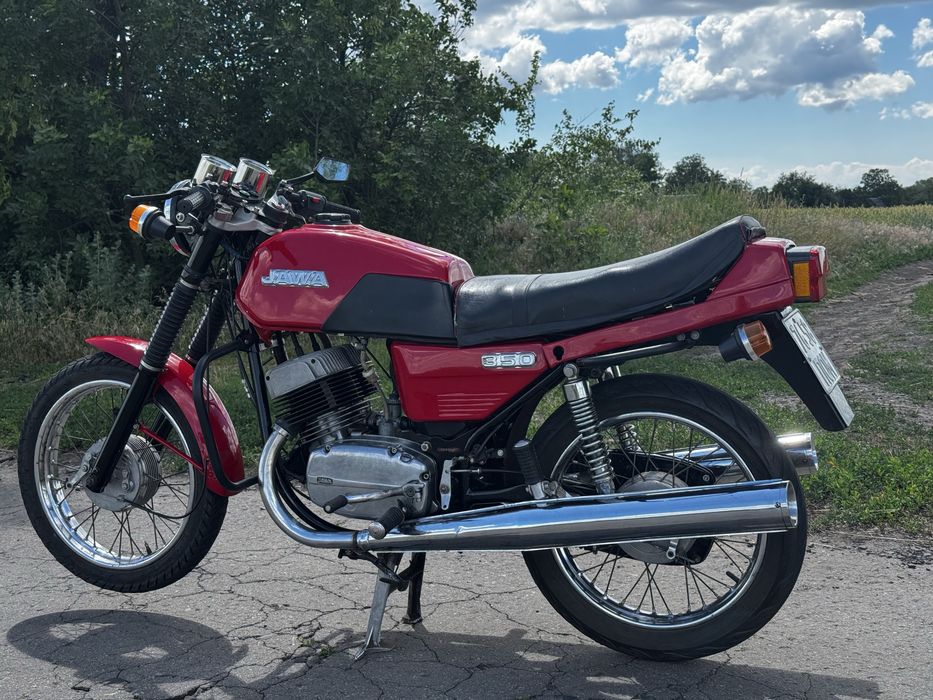 Продам Яву 350 (12в)