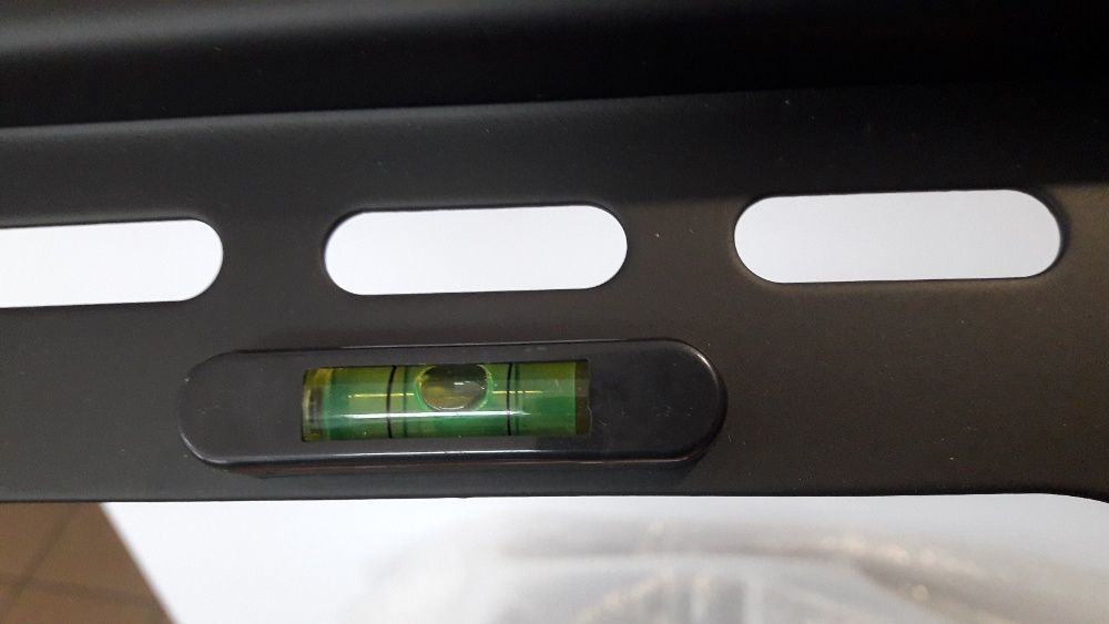 Кронштейн для телевизора на стену Acme Universal LCD/Plazma
