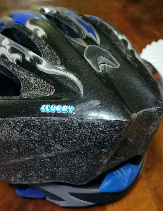 Kask rowerowy Giro 50-57 regulowany