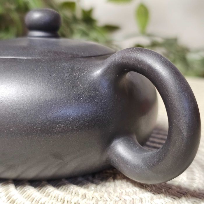 Китайський глиняний чайник • майстерний плоский Сі Ши • ісинська глина