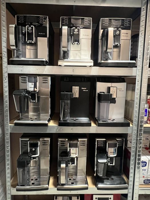 Кавомашина Saeco/DeLonghi/Philips