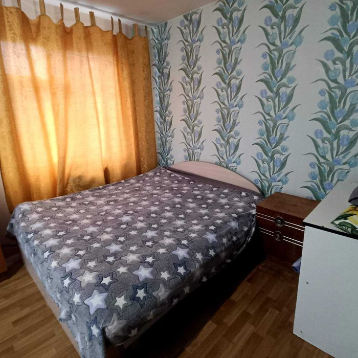 подобово 1 -кімнатна квартира в районі Зеленої