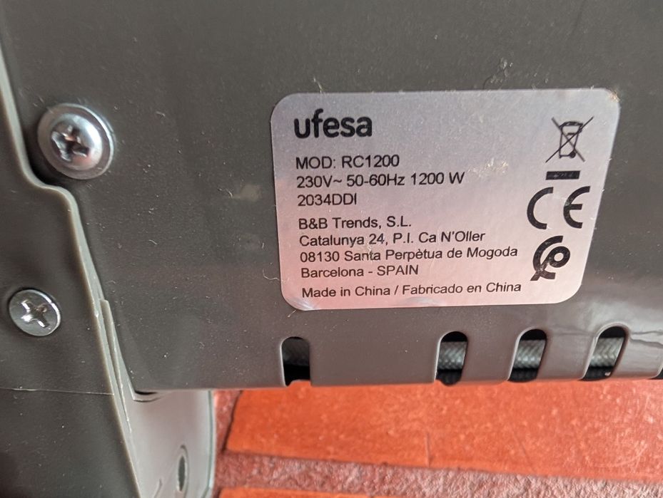 Aquecedor ufesa novo