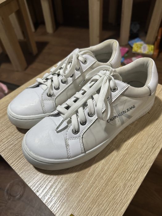 Кросівки оригінал Calvin klein 37