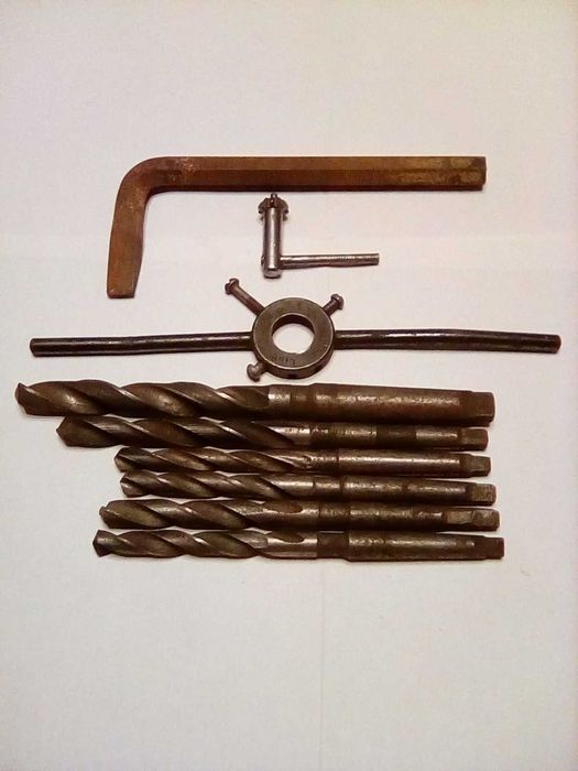 Сверла с конусным хвостиком