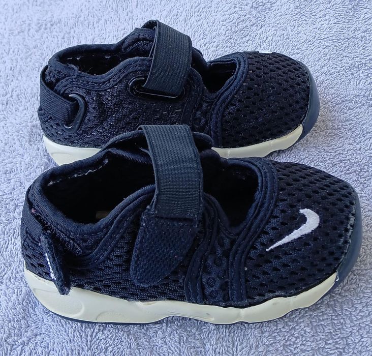 Buty chłopięce Nike Rift