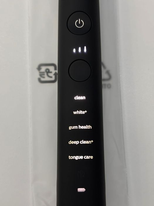 Szczoteczka Philips DiamondClean HX993 Czarna