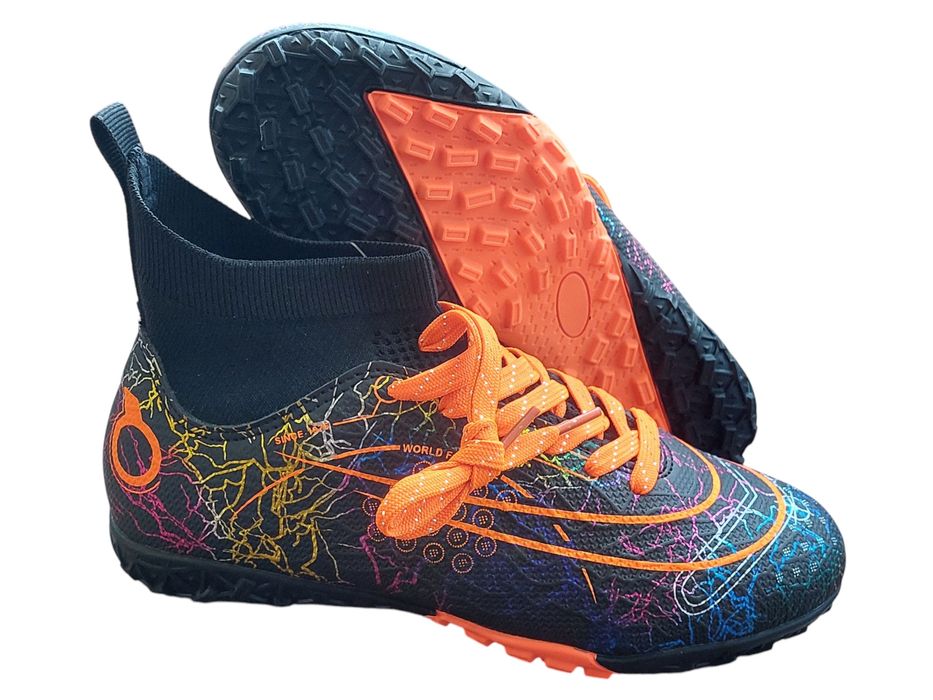 Сороконожки с носком для футбола для самых маленьких размеры 34 -36