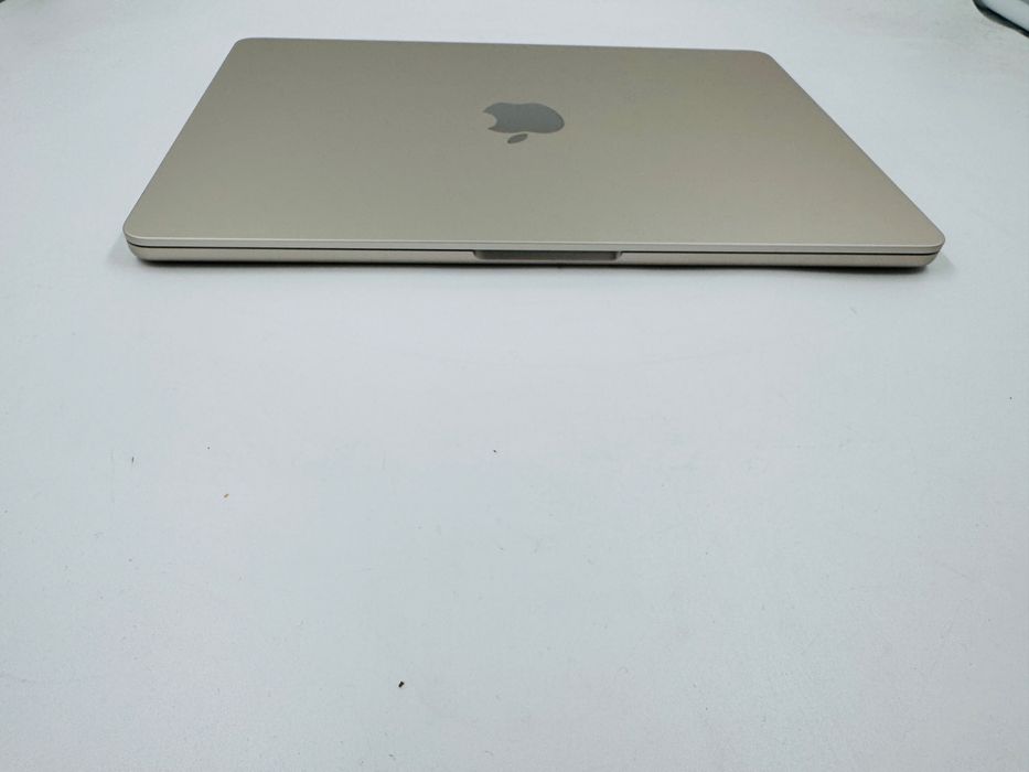 Apple MacBook Air 13.6 M4 2025 16GB RAM 256GB SSD Starlight IL7553